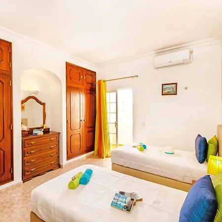 Charming In With Private Pool Villa Albufeira