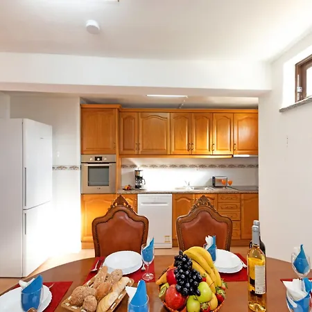 Villa Charming In With Private Pool Albufeira