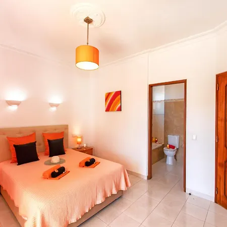 Villa In Gale Near Praia Manuel Lourenco * Αλμπουφέιρα