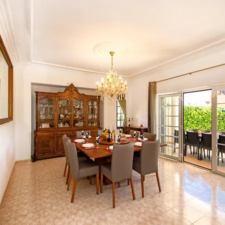 Villa In Gale Near Praia Manuel Lourenco Αλμπουφέιρα